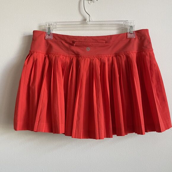 Women's Red Pleated Shorts - Picture 3 of 7